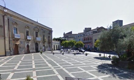 Sabato sera piazza Umberto si trasformerà in isola pedonale