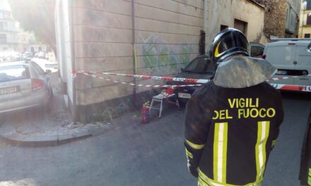 IMPROVVISA FUGA DI GAS IN CENTRO STORICO
