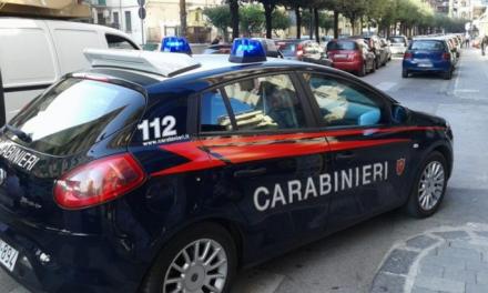 Controlli dei carabinieri alle attività commerciali: due denunce