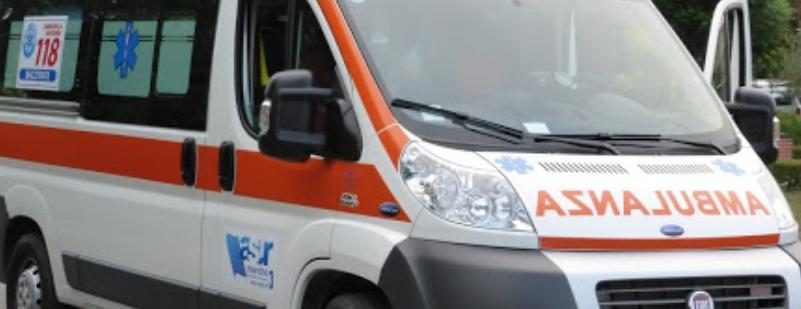 RAMACCA:SCONTRO AUTO -TRATTORE  SULLA SS 288, UNA VITTIMA ED UN FERITO