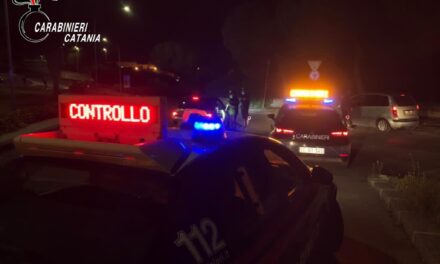 BIANCAVILLA: FESTA IN CASA IN PIENA “ZONA ROSSA”