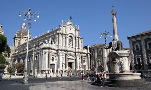 Catania meta preferita per le vacanze degli italiani