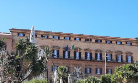 SICILIA: ASSOCIAZIONE EX DEPUTATI ARS, LA PLACA CONFERMATO PRESIDENTE