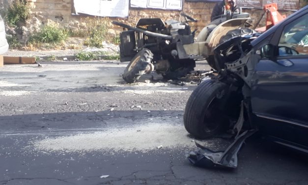 Paternò, incidente stradale in via Mediterraneo