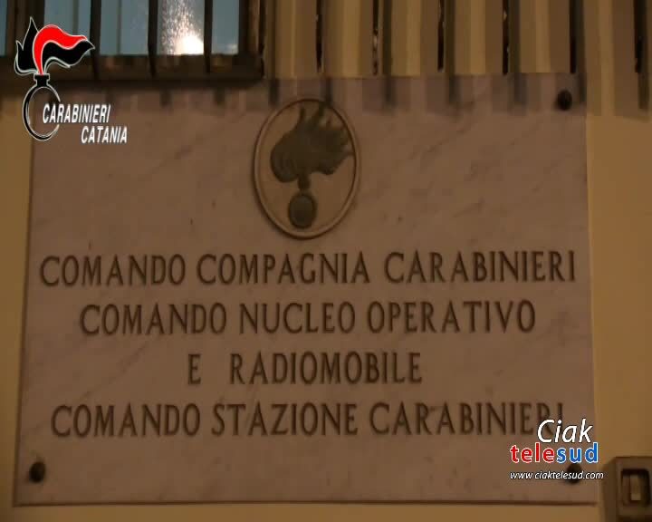 Paternò, corse clandestine di cavalli e armi: denunciato un uomo