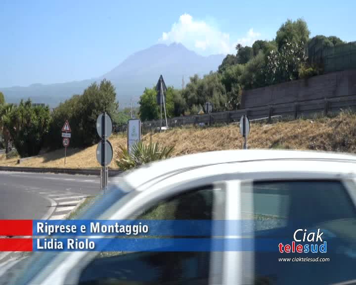 Ripulite le aiuole all’ingresso di Paternò
