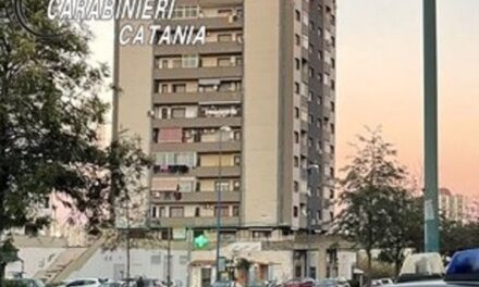 Catania, in una settimana evade 2 volte dai domiciliari: arrestato 20enne