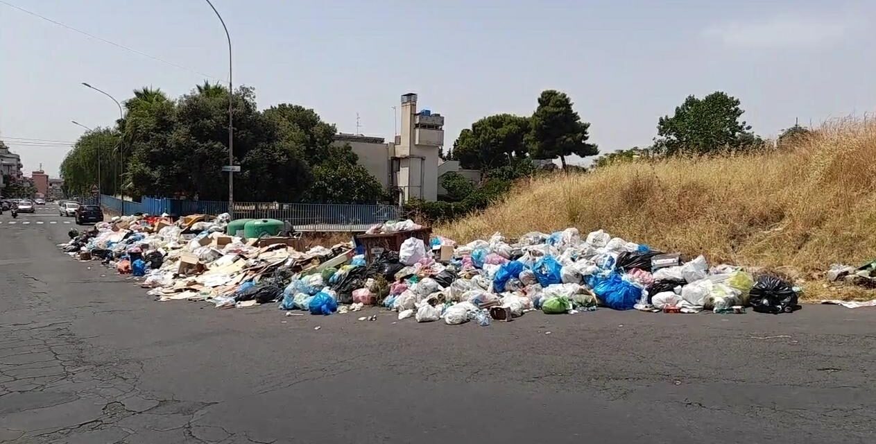 Rifiuti: la discarica di Lentini Coda Volpe non chiude, scongiurata crisi
