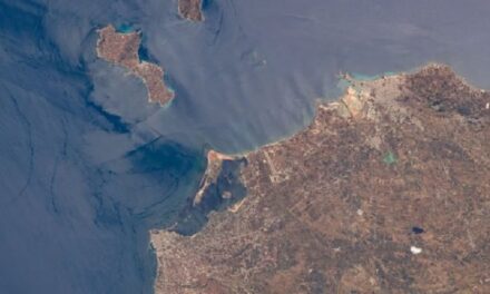 Sicilia “spaziale”: la provincia di Trapani nella foto di Samantha Cristoforetti