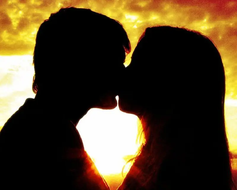 Giornata mondiale del bacio: un semplice e naturale gesto d’amore