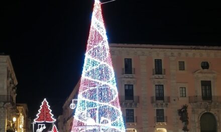 Catania si illumina per Natale, dalla prossima settimana anche i mercatini