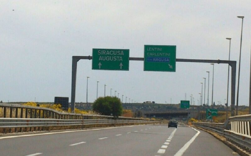 Disagi per gli automobilisti: autostrada Catania-Siracusa chiusa per due giorni