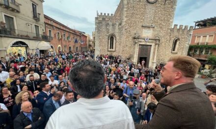 Elezioni sindaco di Taormina, vittoria schiacciante di Cateno De Luca