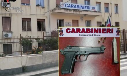 Giarre, tentata estorsione e possesso di arma clandestina: arrestato 47enne