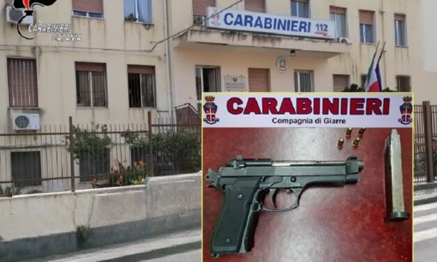 Giarre, tentata estorsione e possesso di arma clandestina: arrestato 47enne