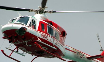 Etna, accusa problemi durante escursione: 65enne soccorso con l’elicottero