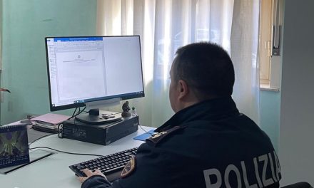 Adrano, beccata a rubare nella stessa casa dove si era intrufolato anche il compagno: arrestata 31enne