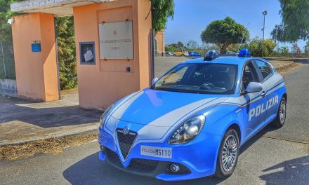 Catania, “Se parlo, ti ammazzo”, minaccia e aggredisce la compagna davanti alla figlia: arrestato 32enne