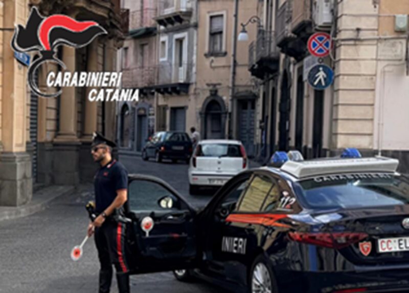 Controlli a Bronte, senza casco e assicurazione e guida con patente sospesa: sanzioni